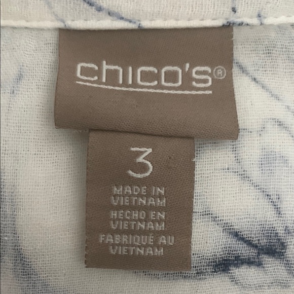 Chico’s Cotton White and Blue Floral Blouse - Picture 7 of 8